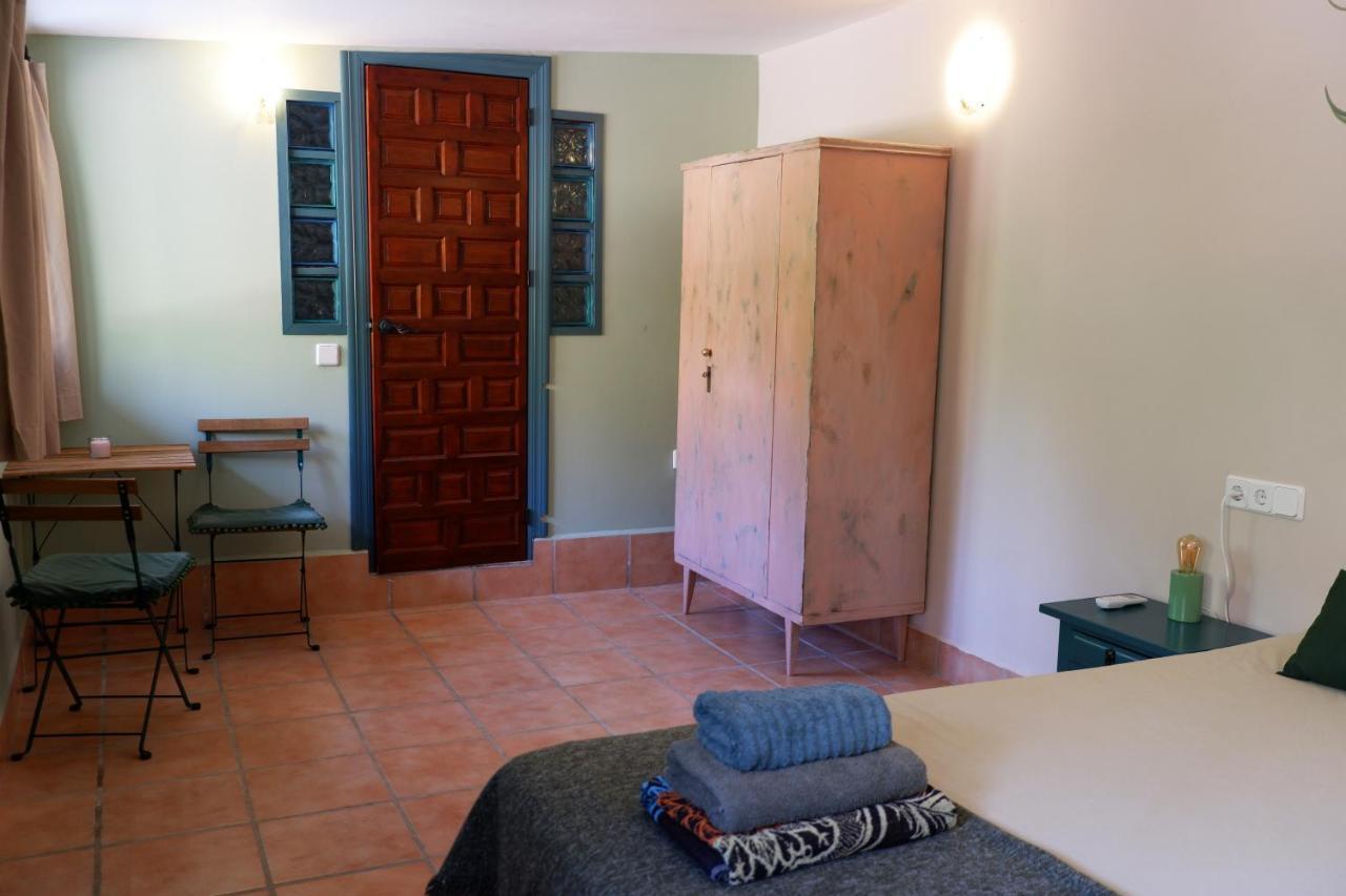 Vegan Guesthouse Finca Pereila Coín Exterior foto